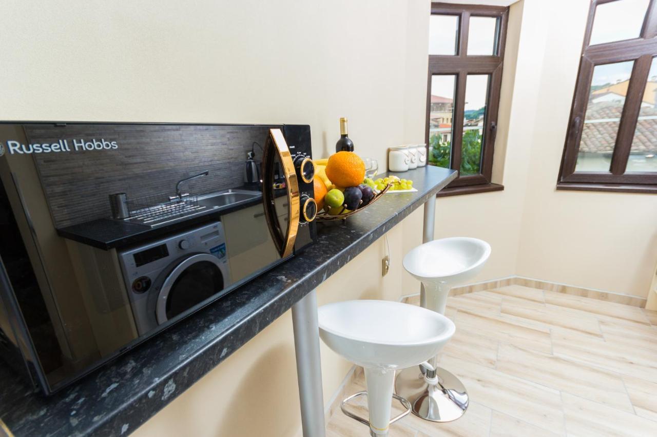 Apartment Zdravets, In The Heart Of The Old City Veliko Tárnovo Exterior foto